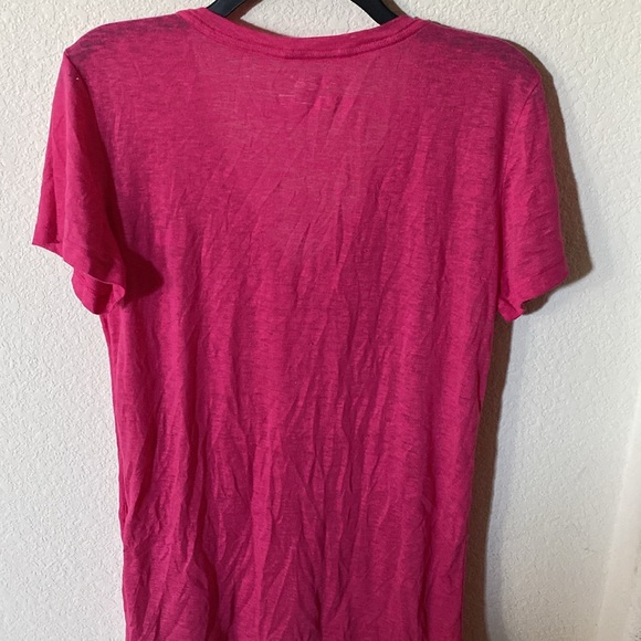Hot pink Victorias Secret t-shirt - Picture 3 of 3